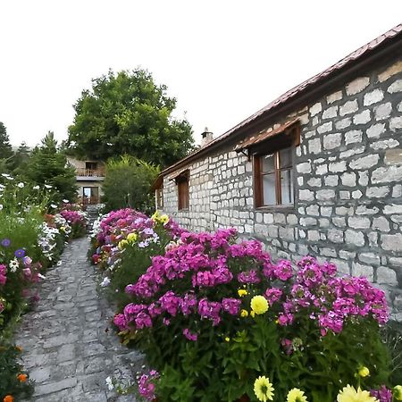 Bujtina Shkodrani Bed & Breakfast วอสโคโพเยอ ภายนอก รูปภาพ