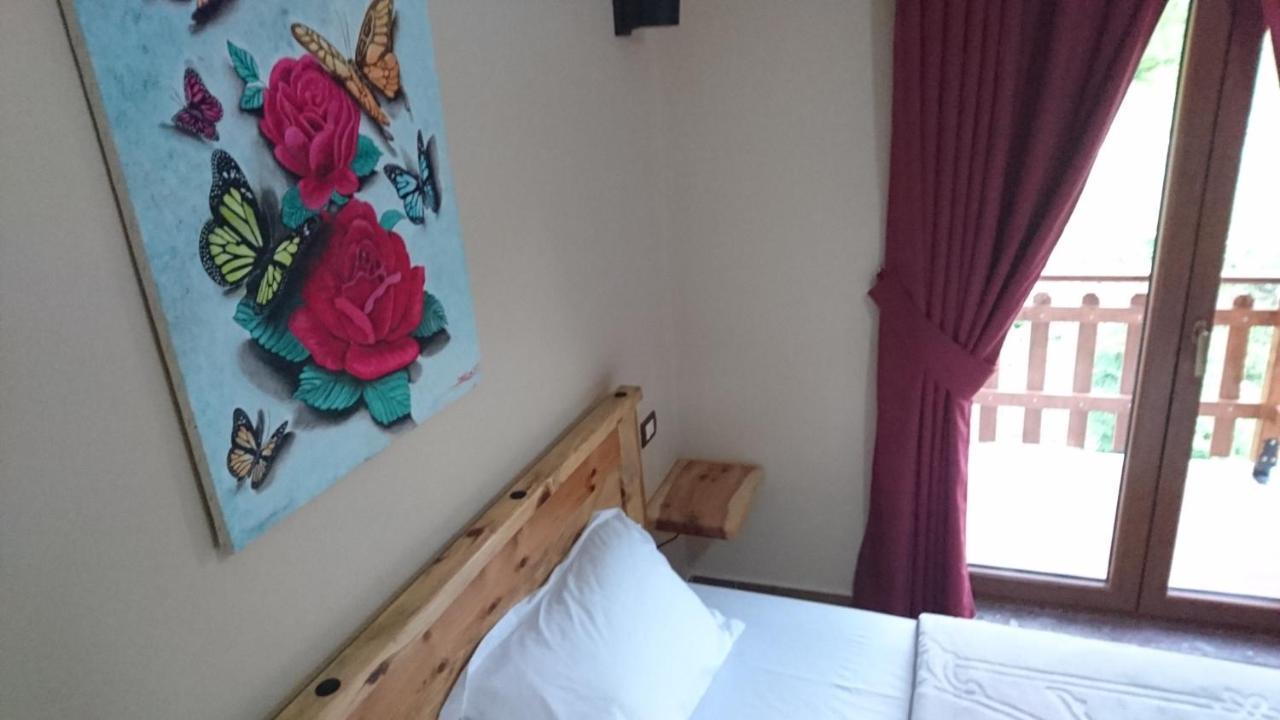 Bujtina Shkodrani Bed & Breakfast วอสโคโพเยอ ภายนอก รูปภาพ
