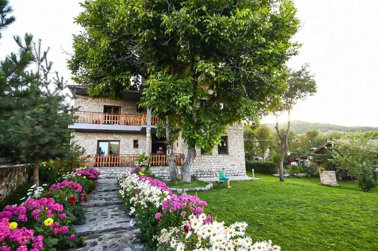Bujtina Shkodrani Bed & Breakfast วอสโคโพเยอ ภายนอก รูปภาพ
